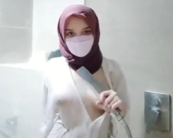 Hijab Camilla Basah Basahan